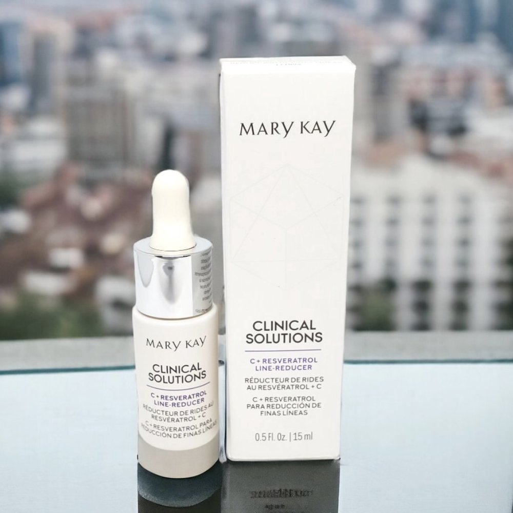 Clinical Solutions C + Resveratrol Line-Reducer - Mary Kay Exclusive
